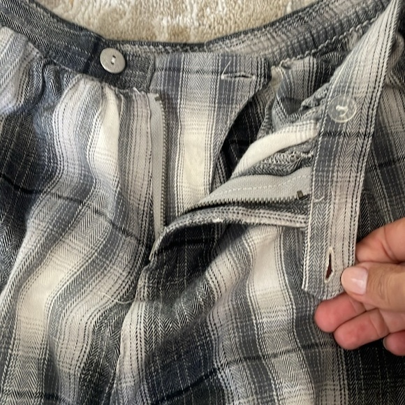 Gypsy Warrior Plaid Flannel Short - Picture 10 of 12